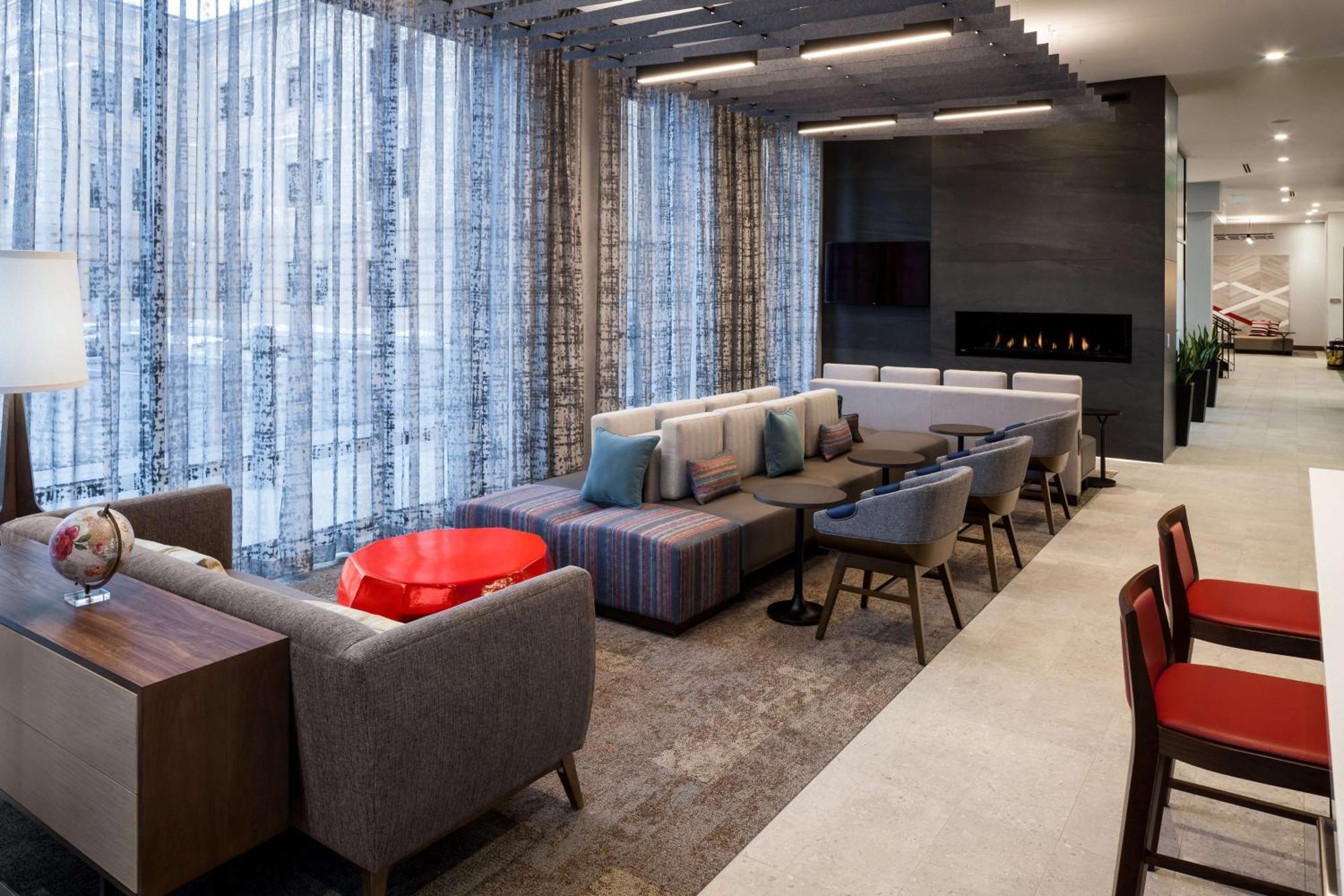 Hilton Garden Inn Madison Downtown, Wi Экстерьер фото