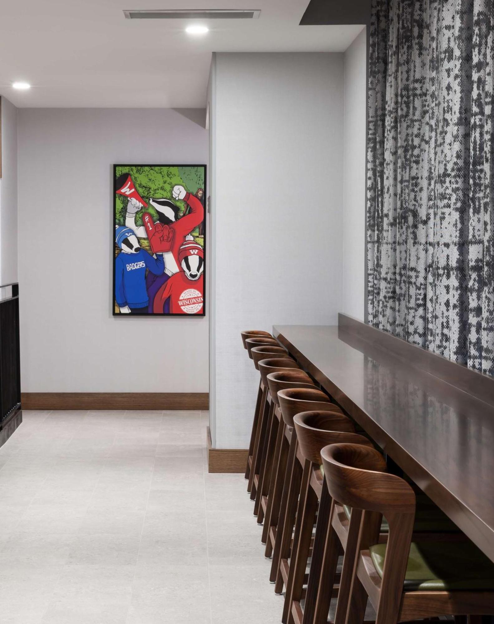 Hilton Garden Inn Madison Downtown, Wi Экстерьер фото